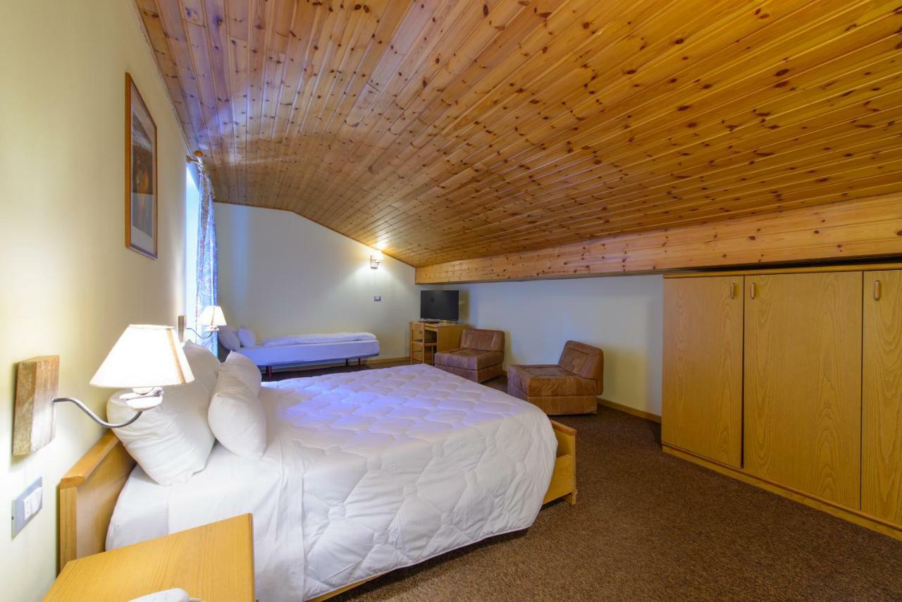 Park Hotel Faloria Canazei Exterior photo